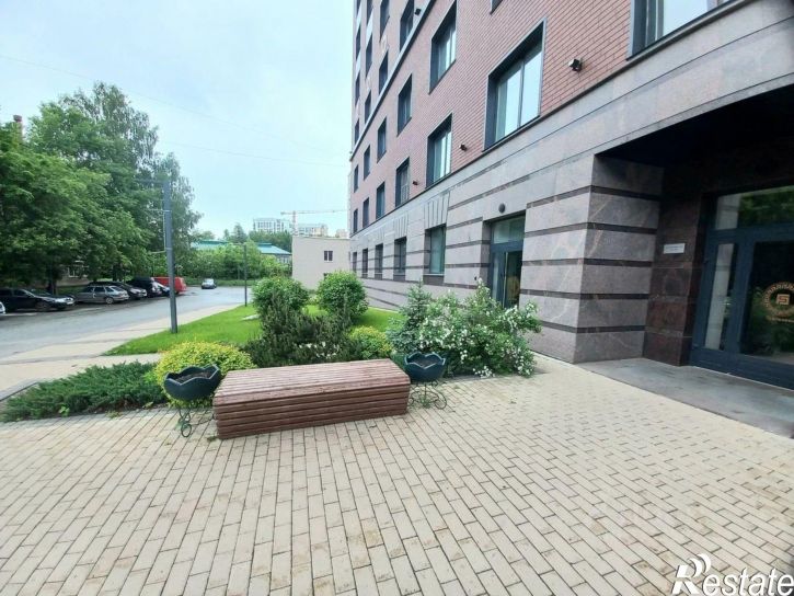3-комн квартира ул Тургенева, 8,  д. 8