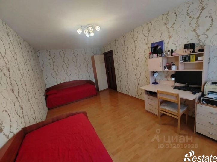 3-комн квартира ул Риммы Юровской, 1,  д. 1