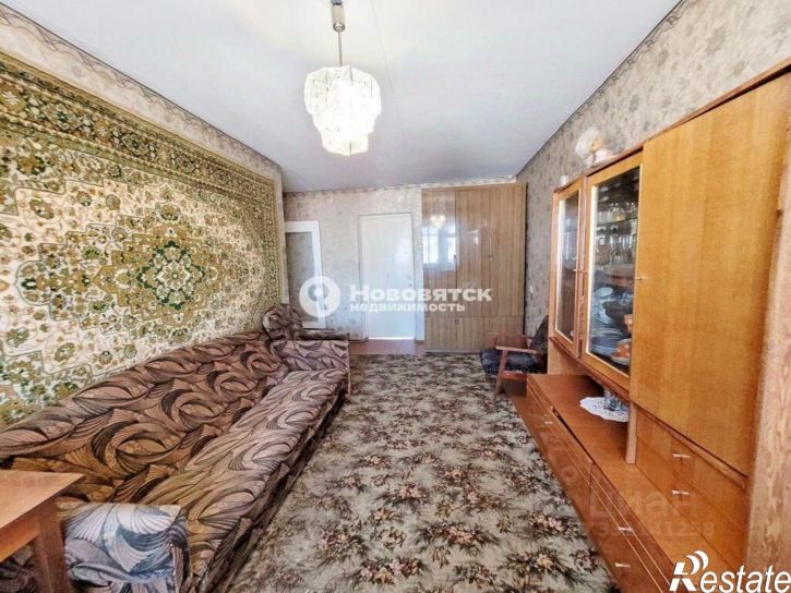 3-комн квартира ул Опарина, 8,  д. 8