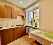 2-комн, 41кв м, этаж 3/3 ул Щорса, 101