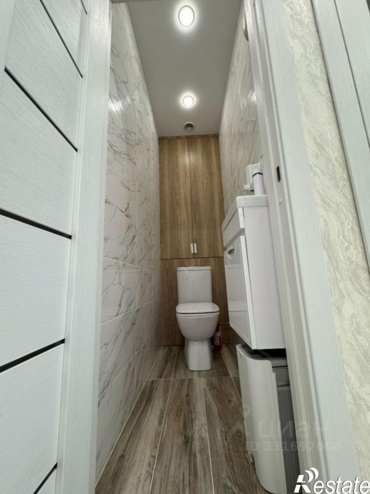 4-комн квартира ул Физкультурников, 11,  д. 11