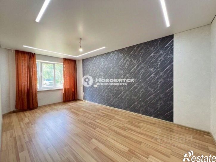 2-комн квартира ул Индустриальная, 8,  д. 8
