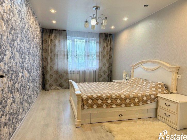 3-комн квартира ул Азина, 17,  д. 17