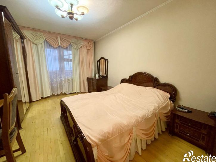 3-комн квартира Карла Либкнехта ул, 61/2