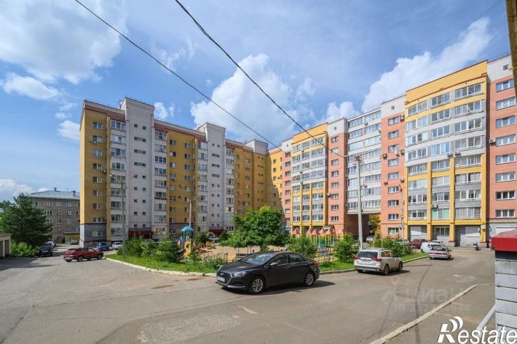 3-комн квартира ул Молодой Гвардии, 92,  д. 92