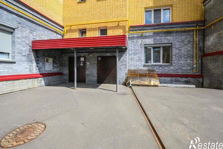 3-комн квартира ул Молодой Гвардии, 92,  д. 92