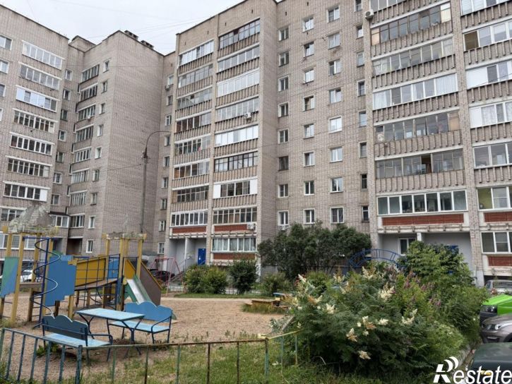 2-комн квартира Профсоюзная ул, 4