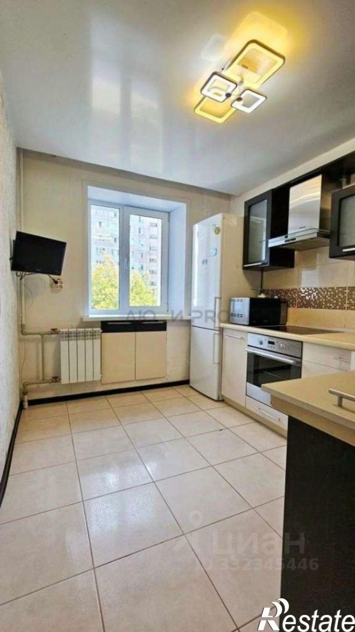 3-комн квартира пр-кт Строителей, 5 1,  д. 5 1,  к. 1