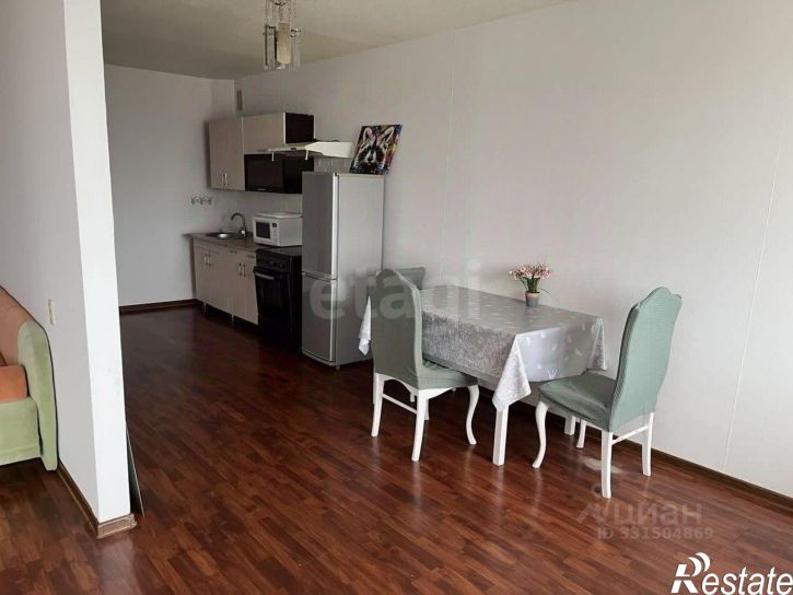 2-комн квартира пр-кт Строителей, 52,  д. 52