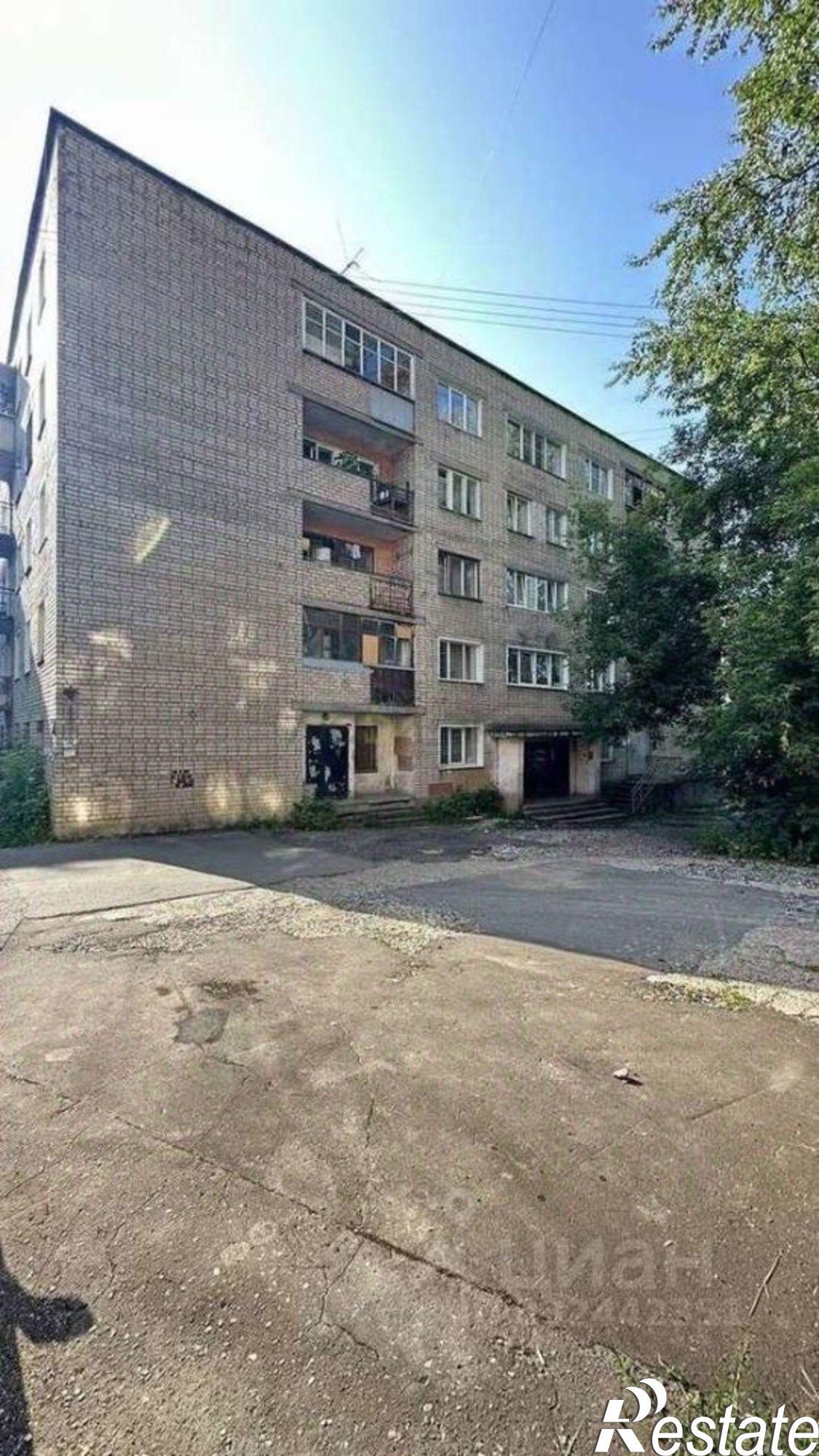 Купить комнату за 950 000 рублей на ул Маклина, 59А