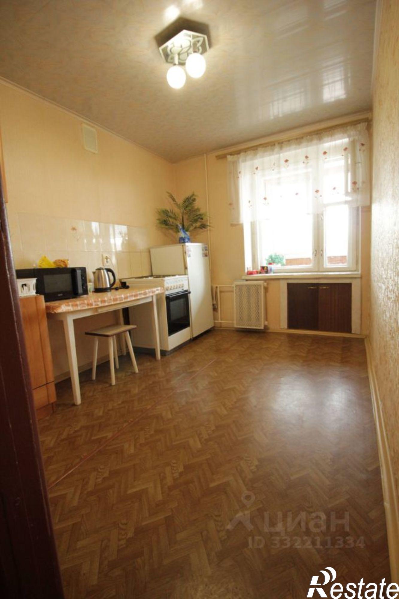 Сдать комнату за 15 000 рублей на ул Сурикова, 33