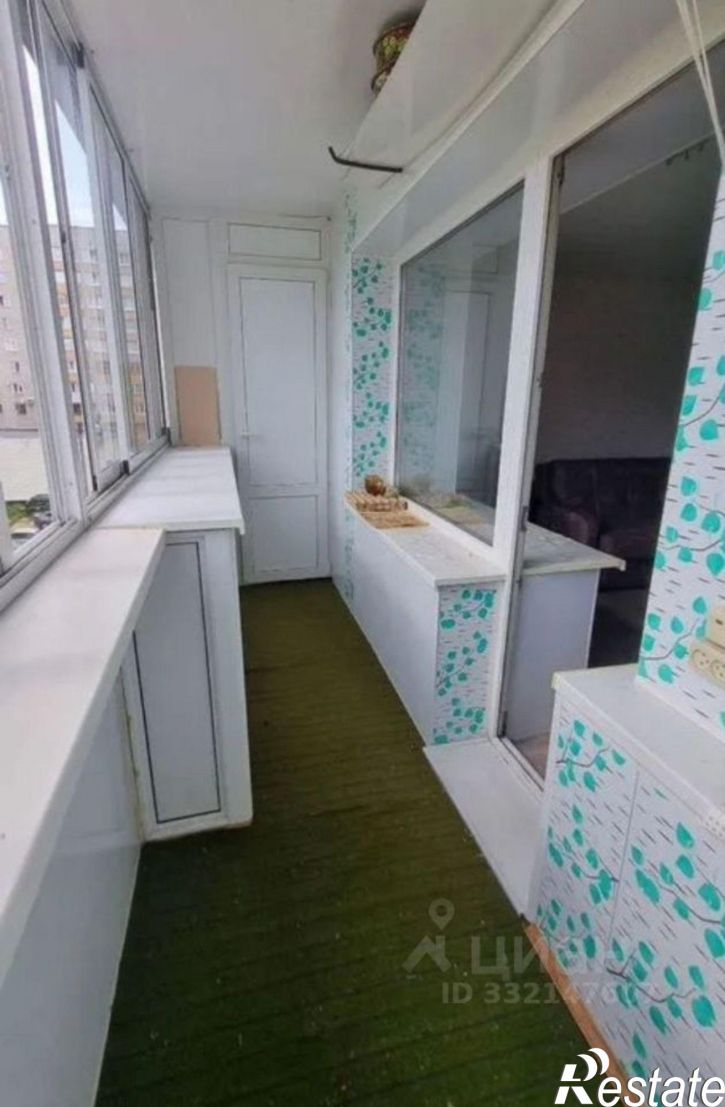 3-комн квартира ул Защитников Отечества, 105,  д. 105