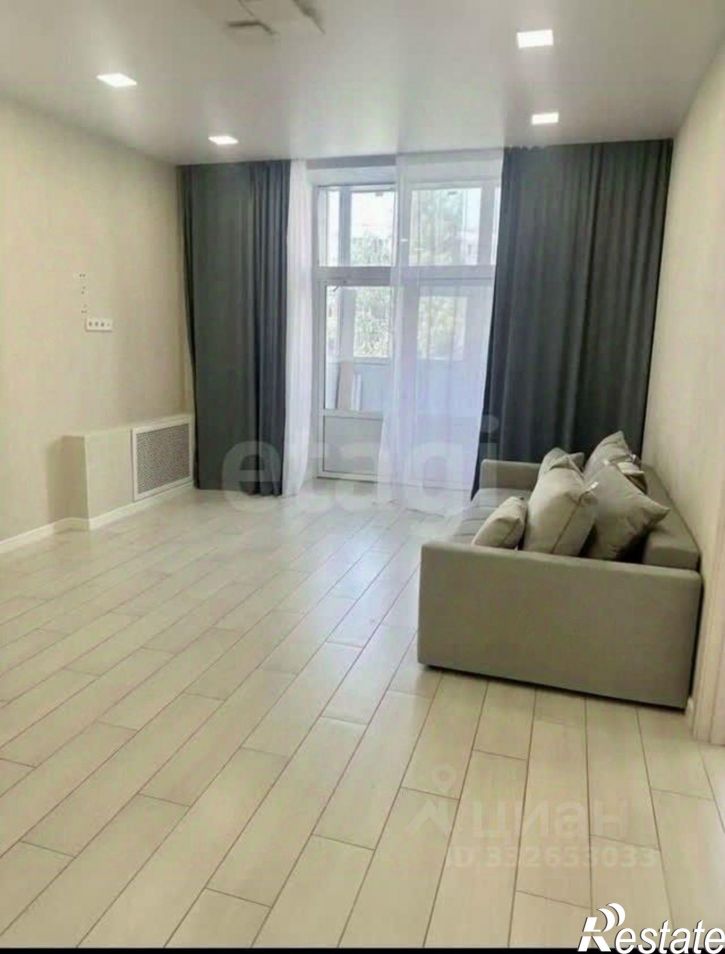 2-комн квартира ул Павла Корчагина, 240 2,  д. 240 2,  к. 2