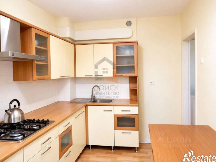 3-комн квартира ул Ульяновская, 2,  д. 2