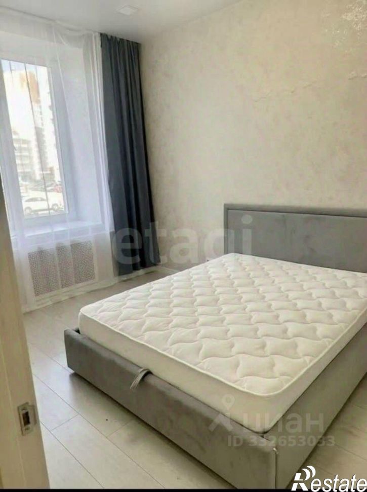2-комн квартира ул Павла Корчагина, 240 2,  д. 240 2,  к. 2