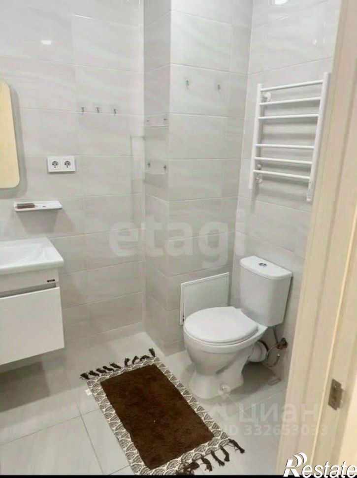 2-комн квартира ул Павла Корчагина, 240 2,  д. 240 2,  к. 2