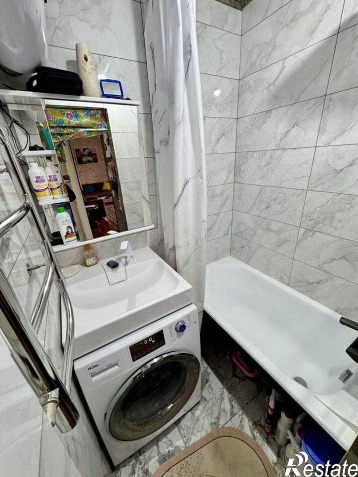 2-комн квартира ул Дзержинского, 12,  д. 12