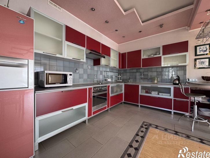 3-комн квартира Октябрьский пр-кт, 92а,  д. 92а