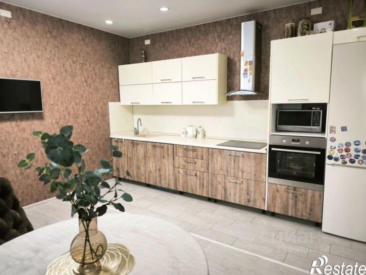 4-комн квартира ул Никитская, 110в,  д. 110в