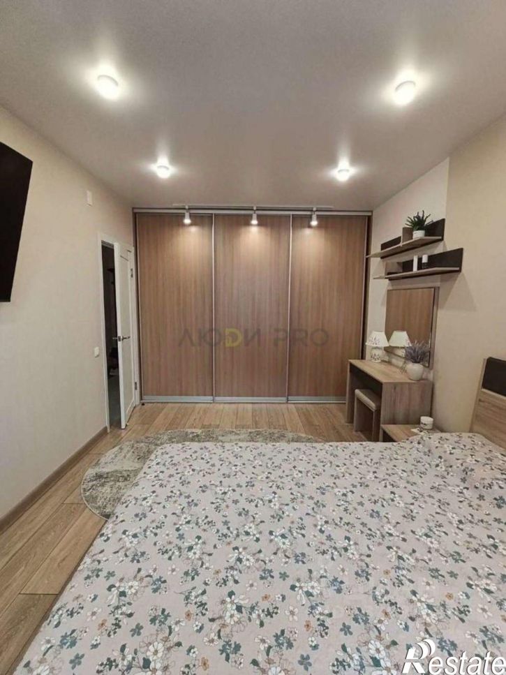 2-комн квартира улица Дмитрия Козулева,дом 5