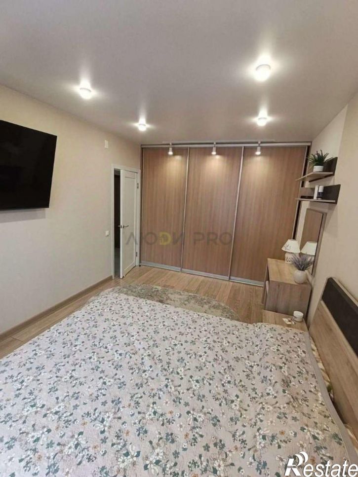 2-комн квартира улица Дмитрия Козулева,дом 5