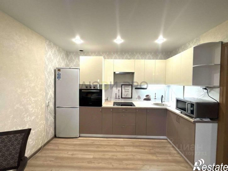 2-комн квартира ул Ивана Попова, 38,  д. 38