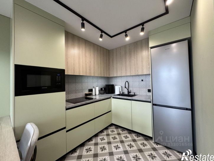 2-комн квартира улица Красной Звезды, 32