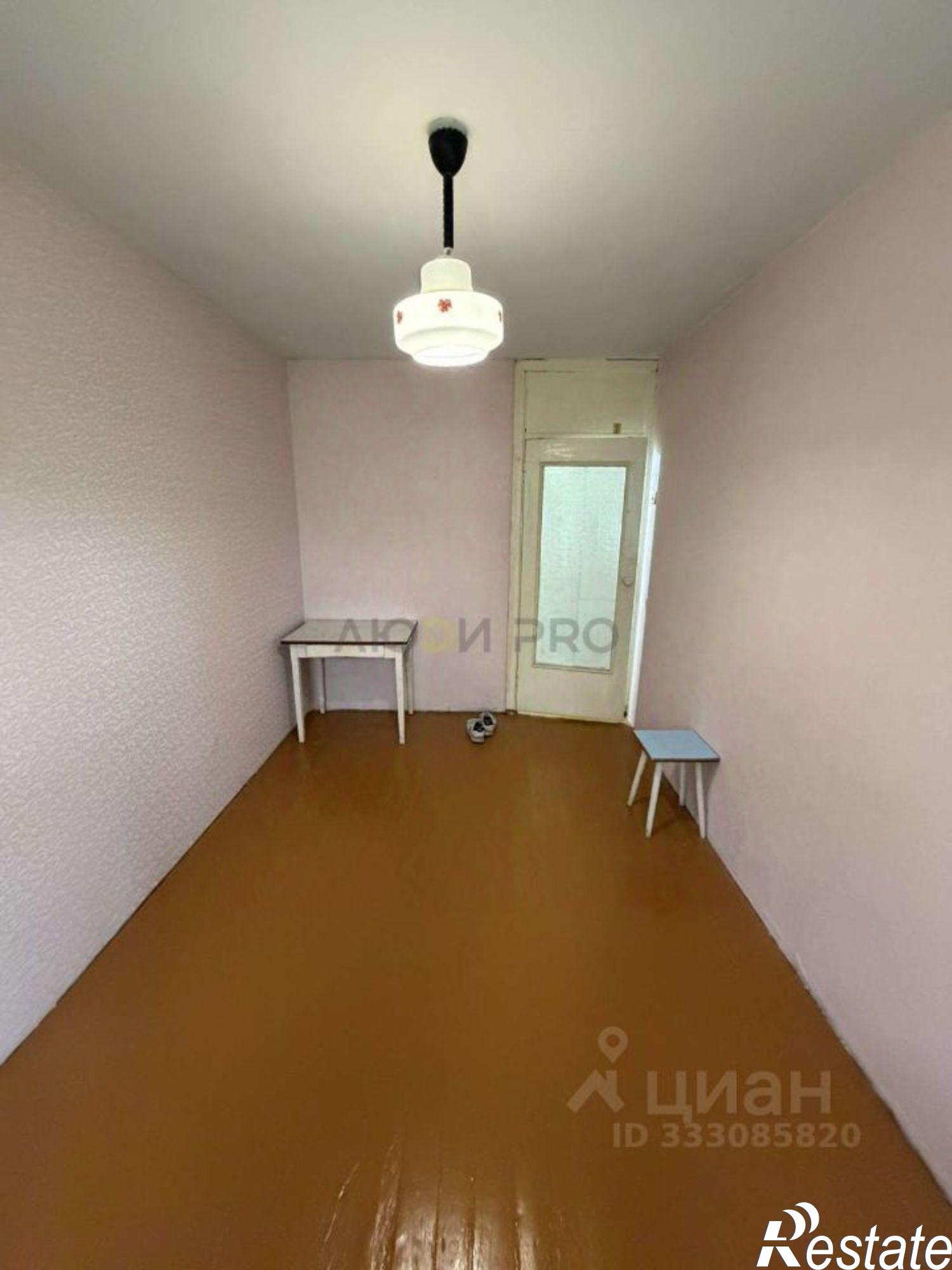 Купить комнату за 1 680 000 рублей на ул Защитников Отечества, 34