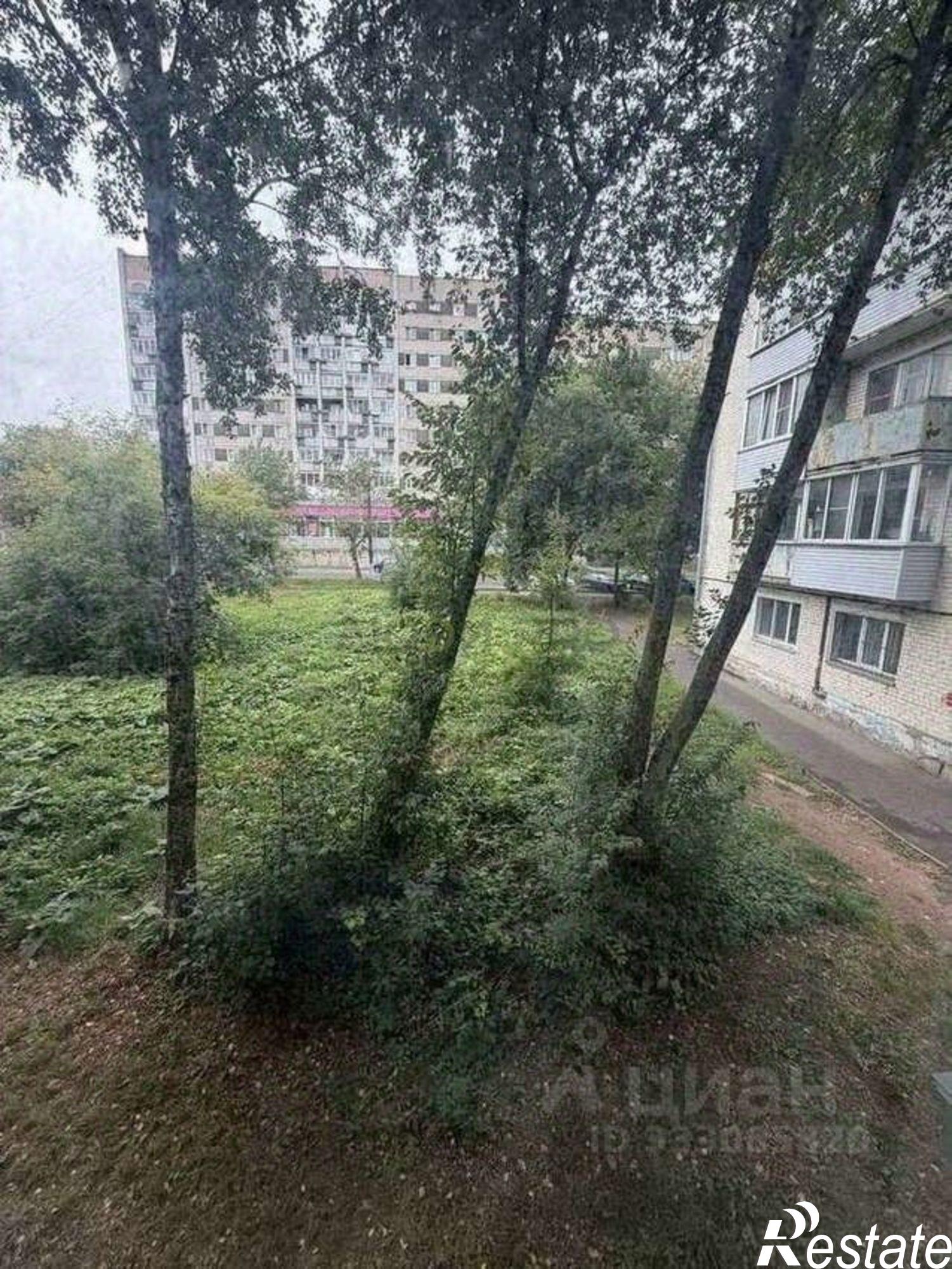 Купить комнату за 1 680 000 рублей на ул Защитников Отечества, 34
