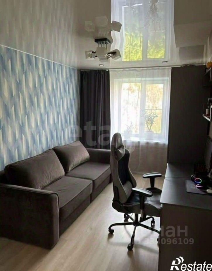 3-комн квартира ул Сутырина, 1,  д. 1