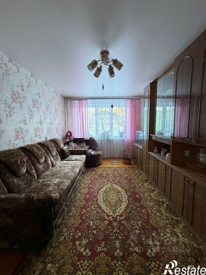 3-комн квартира ул Азина, 5,  д. 5
