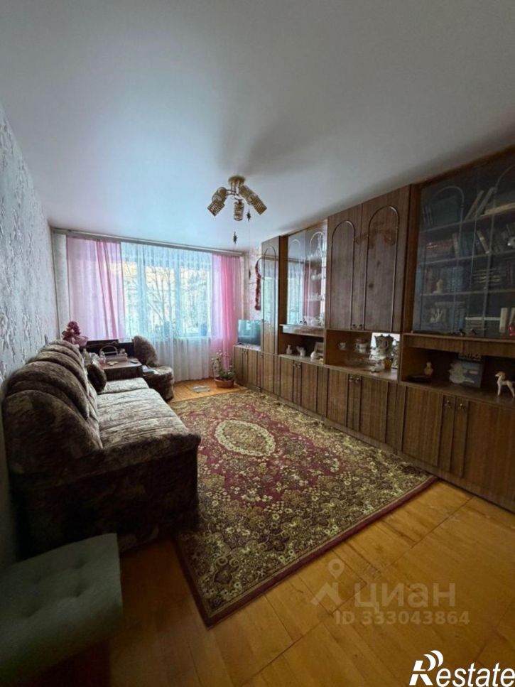 3-комн квартира ул Азина, 5,  д. 5