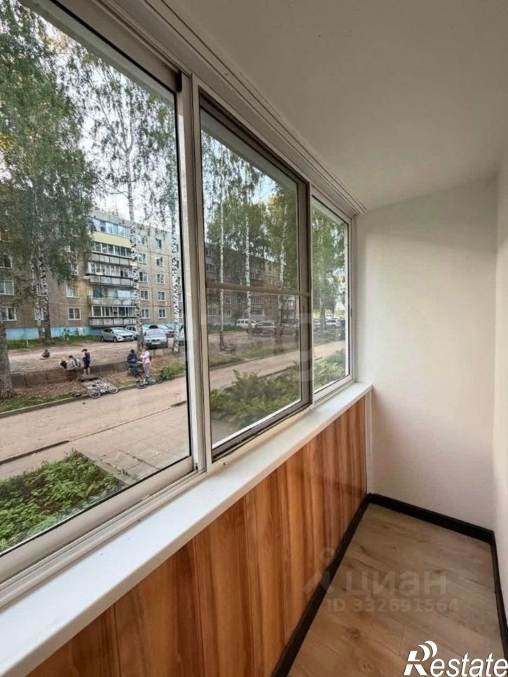 2-комн квартира ул Конституции, 13Б,  д. 13Б