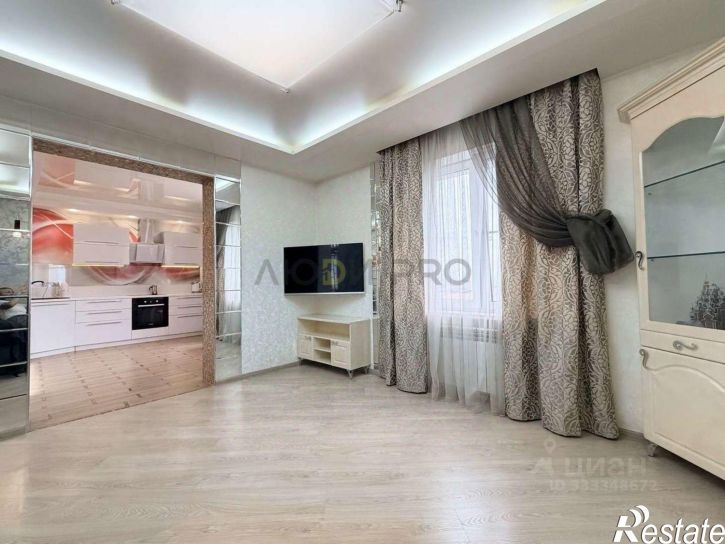 4-комн квартира Октябрьский пр-д, 18,  д. 18