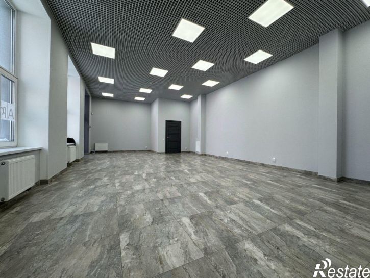 Торговое помещение Киров г., Дмитрия Козулева ул, 5