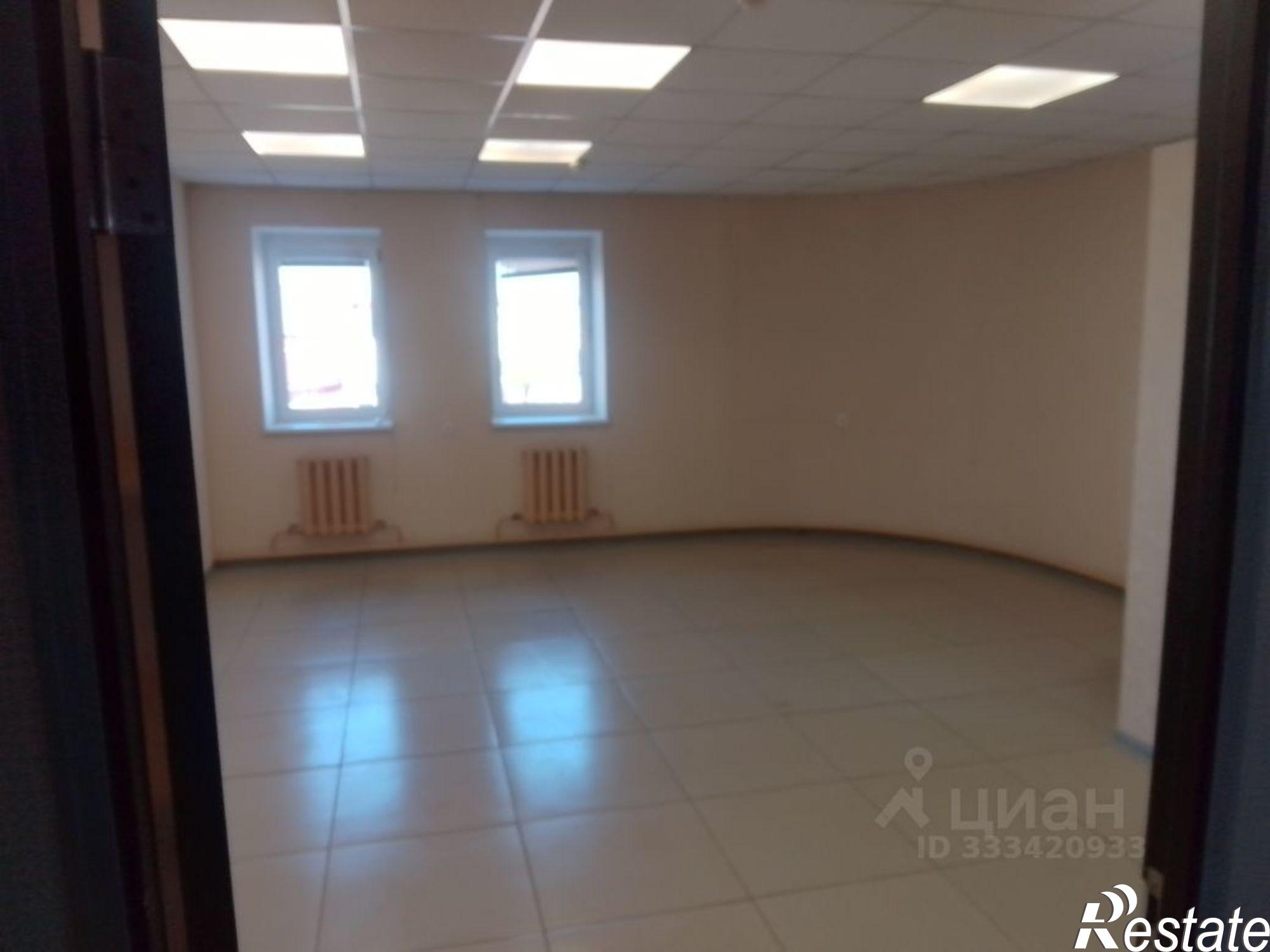 Сдать офис, помещение под офис за 15 000 рублей на ул Производственная, 38
