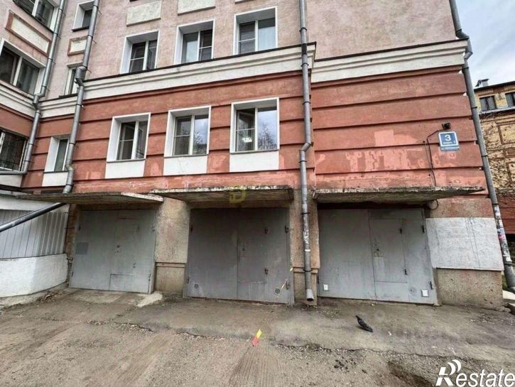 Гараж/парковка ул Пятницкая, 3/1,  д. 3/1