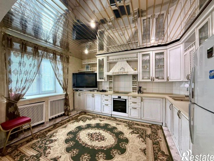 5-комн квартира ул Никитская, 145А,  д. 145А