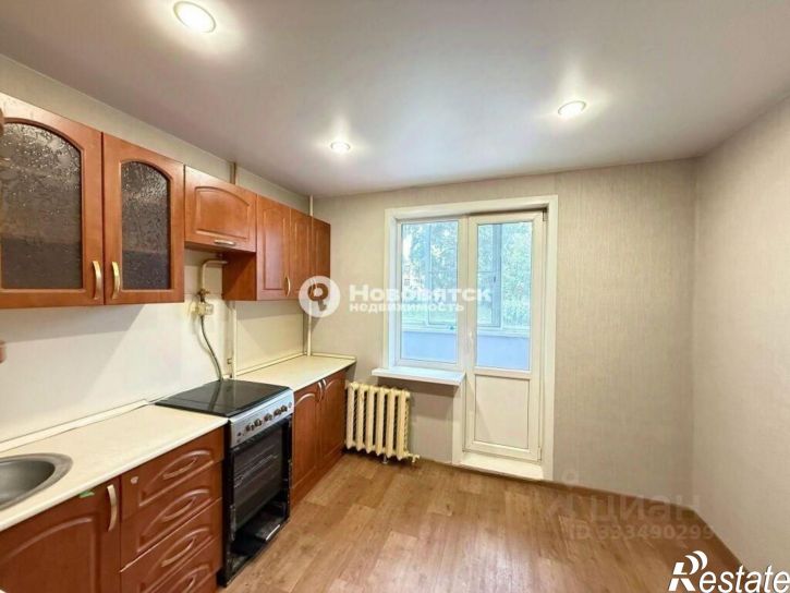 3-комн квартира ул Опарина, 24,  д. 24