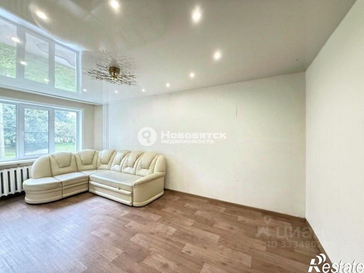 3-комн квартира ул Опарина, 24,  д. 24