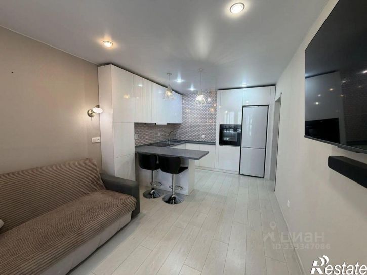 3-комн квартира ул Анжелия Михеева, 20,  д. 20