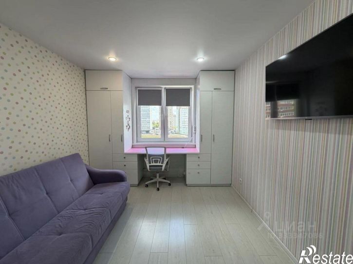 3-комн квартира ул Анжелия Михеева, 20,  д. 20