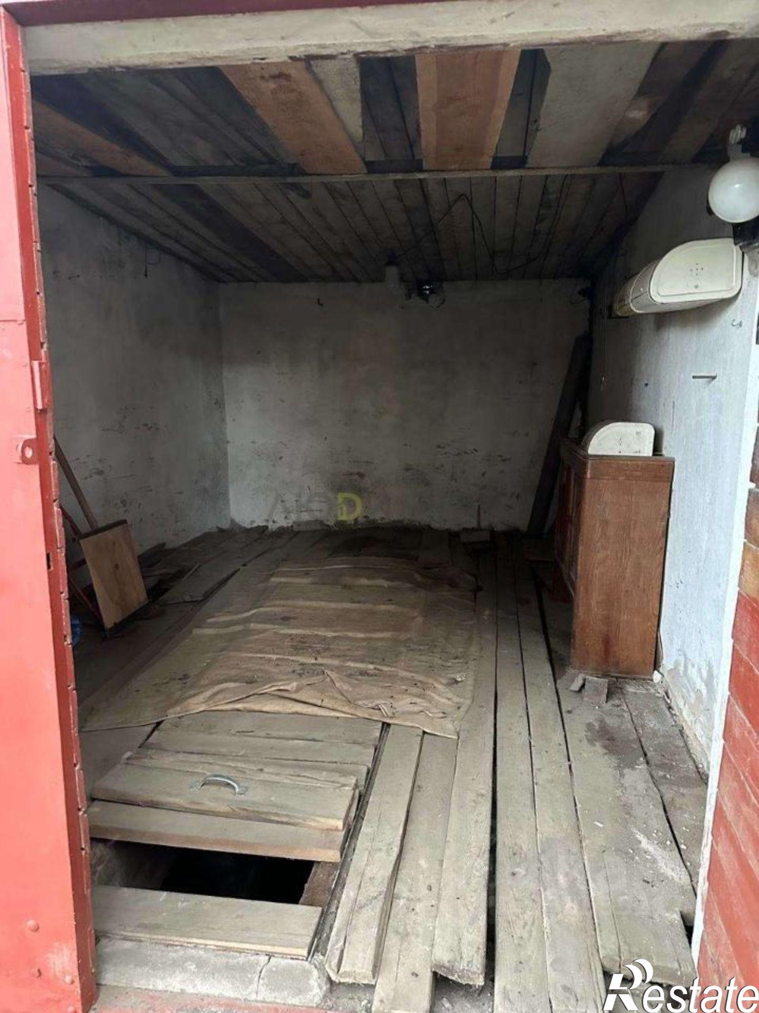 Купить гараж, место в паркинге за 1 490 000 рублей на ул Блюхера, 52г/1