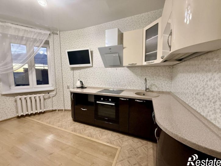 2-комн квартира Орловская ул., 4