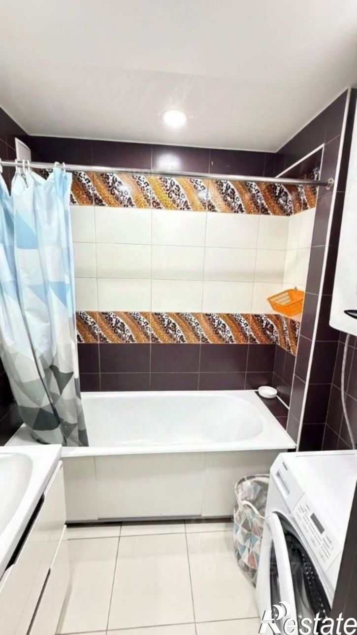 2-комн квартира Гороховская улица, 83,  д. 83