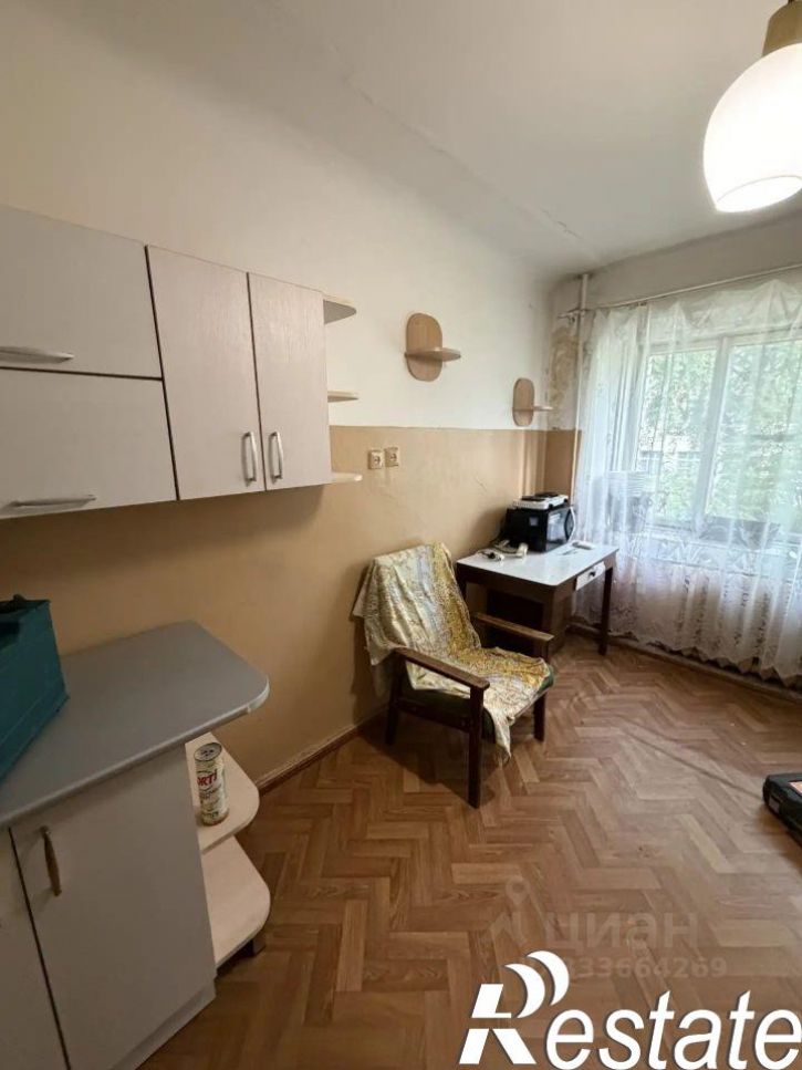 Комната Проезжая улица, 36,  д. 36
