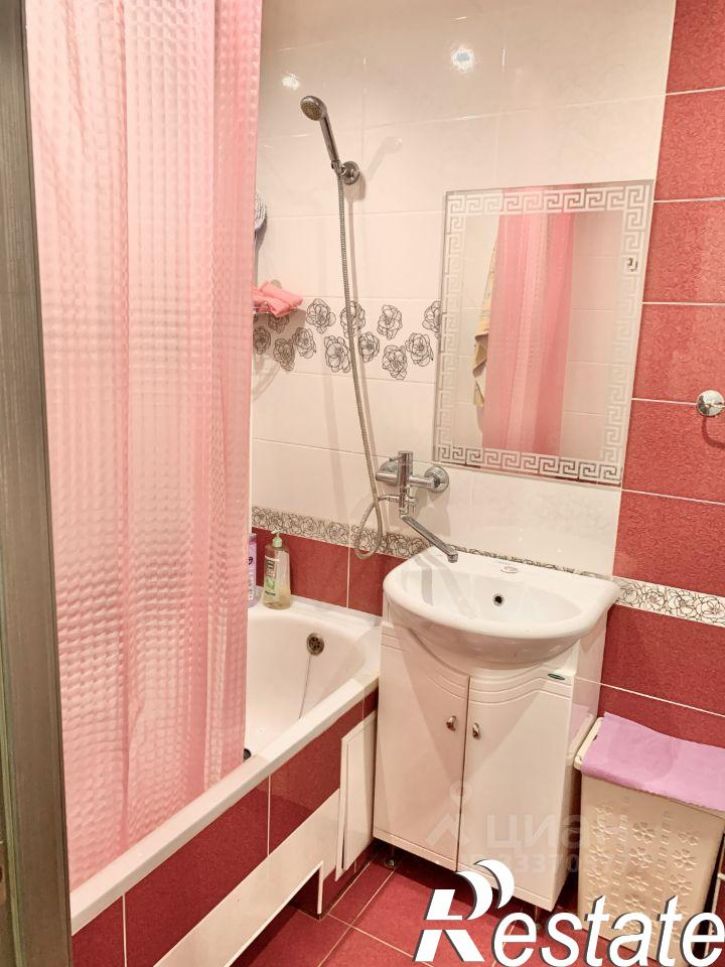 1-комн квартира улица Ивана Попова, 56 к1,  д. 56 к1