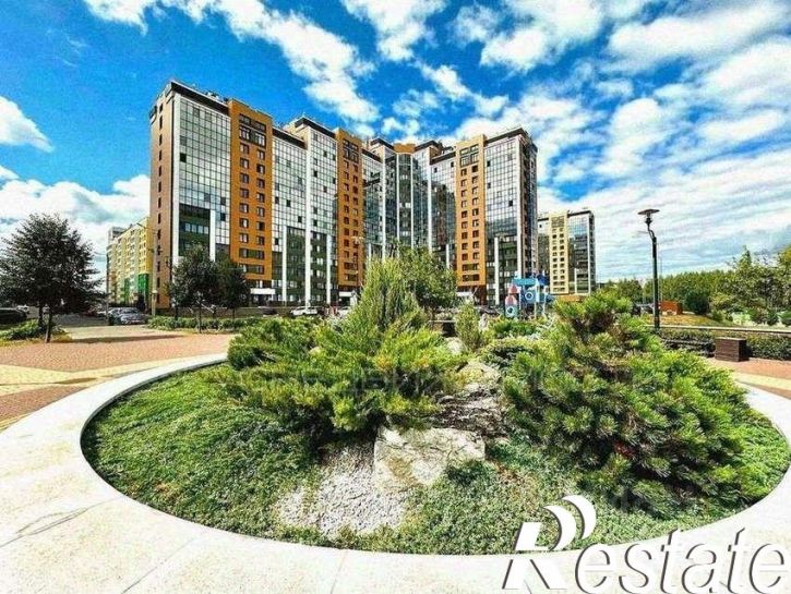4-комн квартира улица Героя Костина, 1,  д. 1