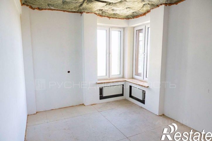 4-комн квартира улица Героя Костина, 1,  д. 1