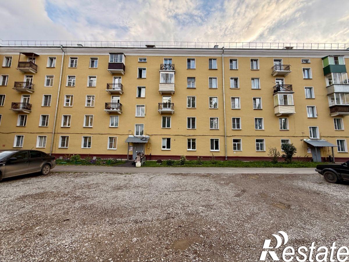 Купить комнату за 1 400 000 рублей на Ленинградская ул, 6